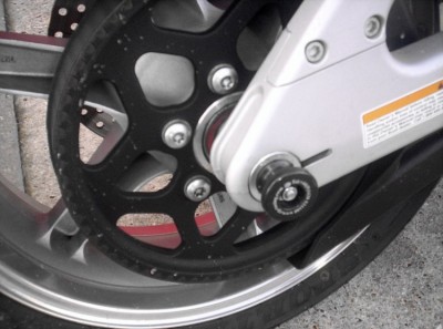 Chrániče osy zadního kola, Buell XB9-R/XB12-R/XB9-S/XB12-S/XB12-X černé
